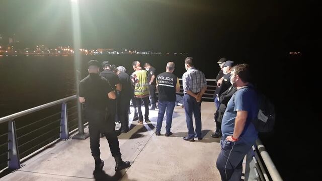 Encuentran un cadáver con un balazo en la cabeza en la Costanera de Posadas.