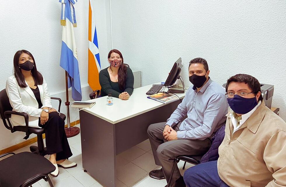 Tierra del Fuego planifica incorporar la Educación Intercultural Bilingüe