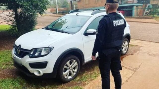 Denunció su automóvil como robado y resultó que estaba en poder de su ex.