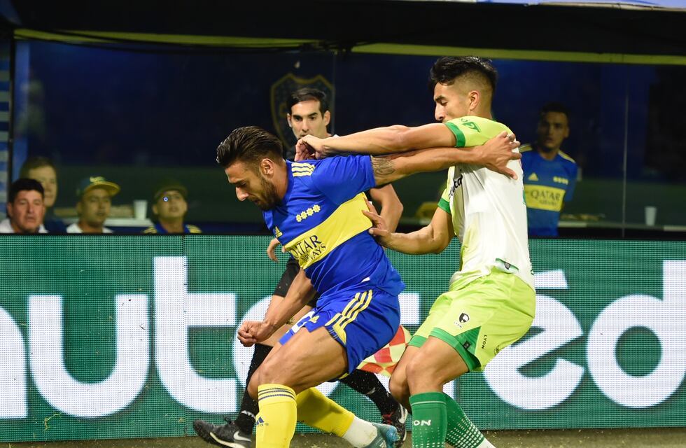 Boca superó por 2-0 a Defensa y Justicia y jugará la semifinal de la Copa LPF ante Racing