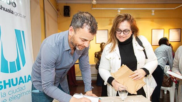 La presentación del libro del Dr. Facundo Pereyra, es parte de su investigación sobre el intestino permeable.