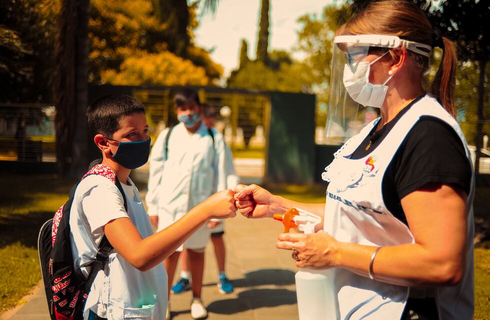 Agmer pide suspender las clases presenciales en Entre Ríos