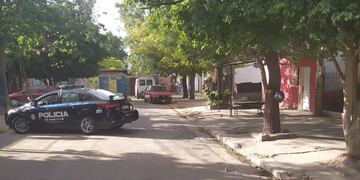 Vecinos de Mossotti al 4300 alertaron a las autoridades cuando escucharon los disparos.