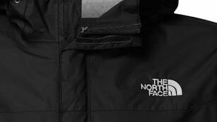 ¿Conviene comprar en Chile?: esto es lo que cuesta una campera impermeable The North Face.