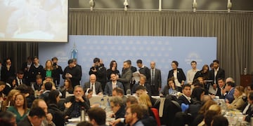 Plenario de comisiones de la Cámara de Diputados por la Ley Bases (Foto: Federico López Claro)