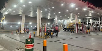 Una estación de servicio de Córdoba no atenderá en ciertos horarios por la inseguridad. (Foto: El Doce)