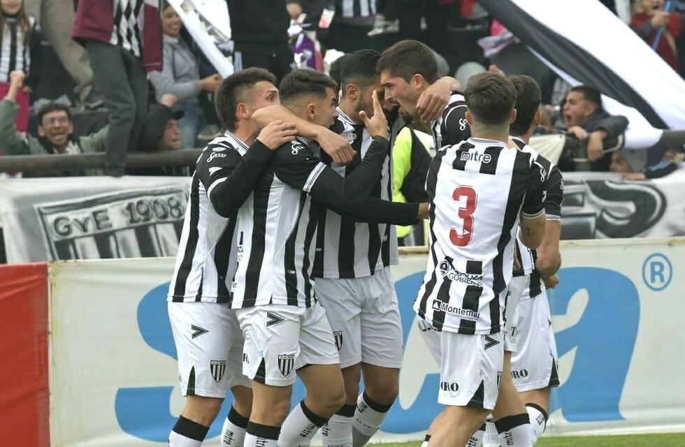 Gran debut de Fernando Bersano en Gimnasia de Mendoza con triunfo en el clásico