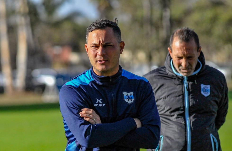 Primera Nacional: el “Lobo” jujeño visita a Almirante Brown, con la cima entre ceja y ceja