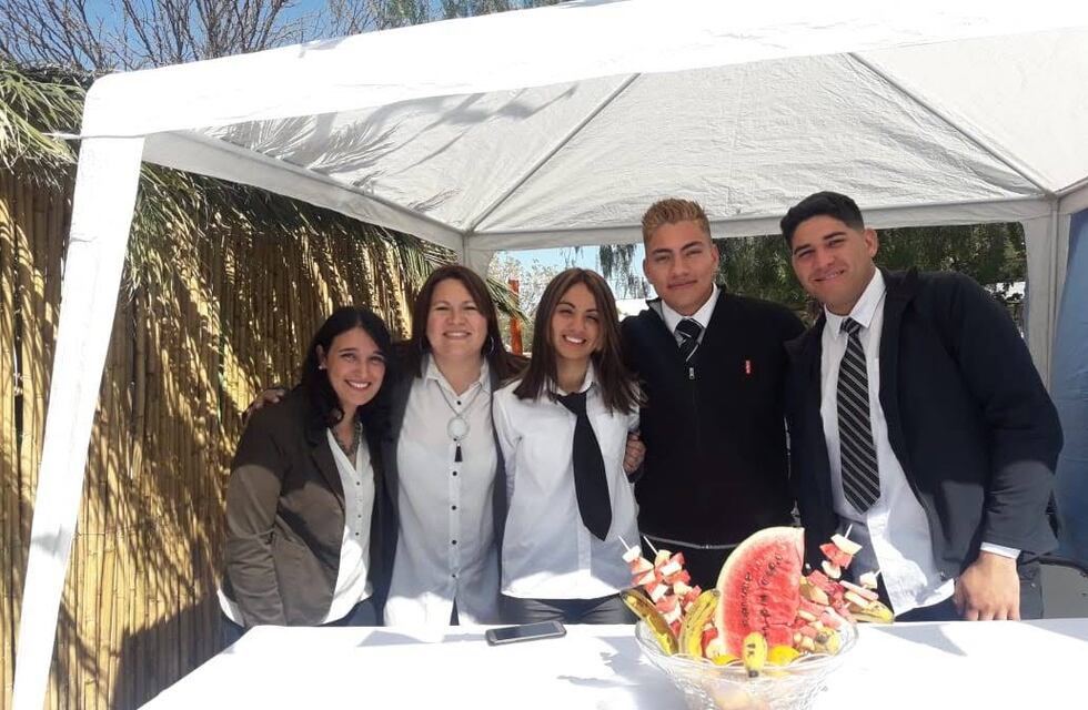 Una escuela de Lavalle organiza el “X Concurso Provincial de Licores Artesanales”