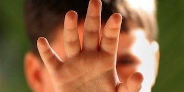 Una maestra de arte de una escuela de Lobos maltrató a varios alumnos.