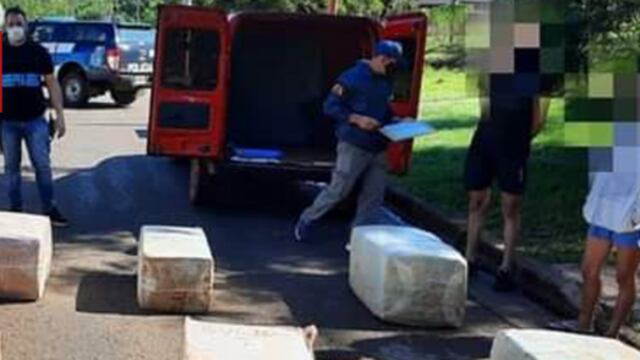 Incautan mercadería de contrabando en Puerto Iguazú.