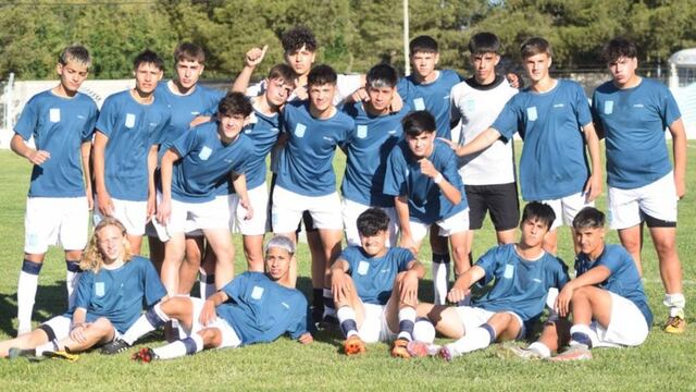 Liga del Sur: la Selección Sub 15 dirigida por “Chicha” Nieto goleó en el debut