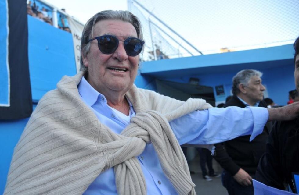 Armando Pérez sigue en carrera: nuevo vídeo de cara a las elecciones