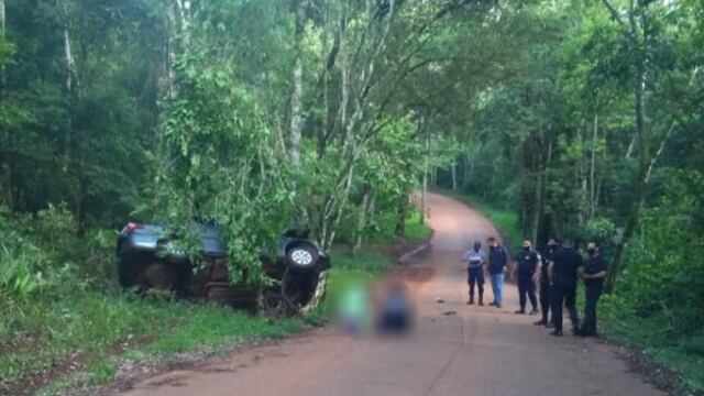 Dos fallecidos tras un despiste en Puerto Iguazú