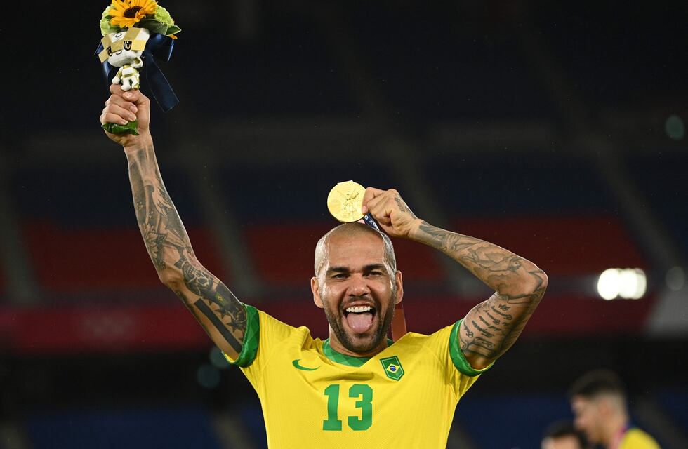 Dani Alves contestó al deseo de Lionel Messi: “Sos el más grande, puedes superarme cuando quieras”