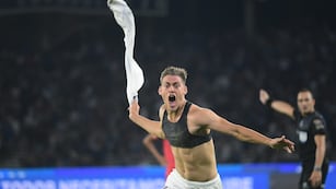 Federico Girotti y un loco festejo en el 2 a 1 de Talleres sobre Argentinos (Javier Ferreyra / La Voz).