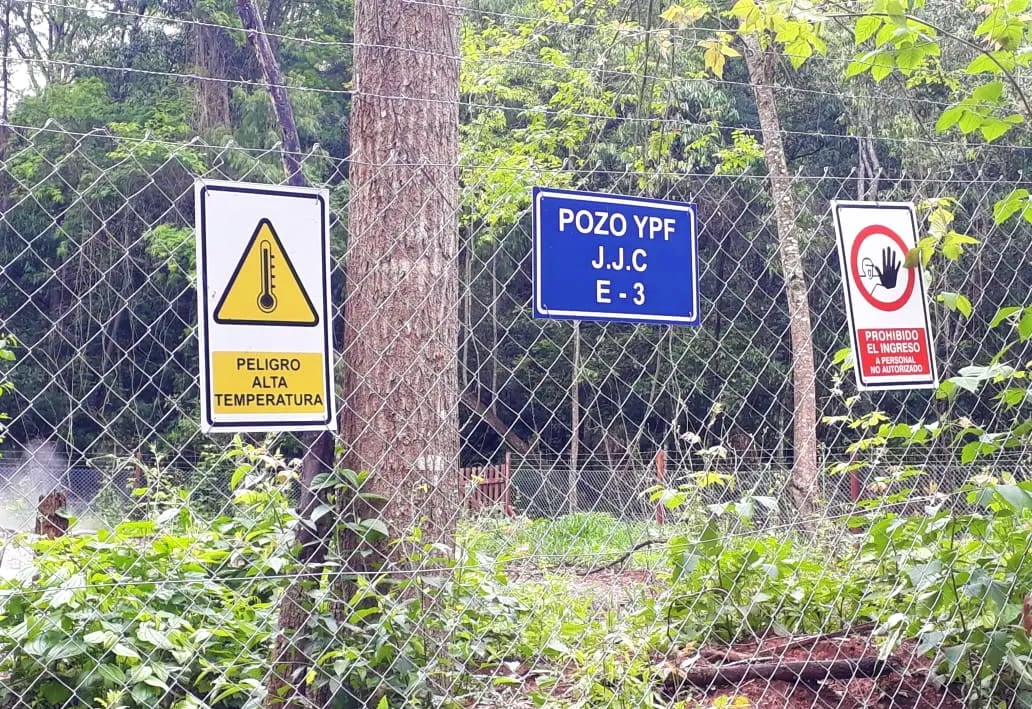 En 2023 la Corte Suprema de la Nación realizó una audiencia pública para abordar el problema de la contaminación petrolera en el Parque Nacional Calilegua, en Jujuy.