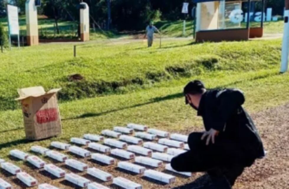 Efectivos policiales incautan contrabando de cigarrillos en General Urquiza