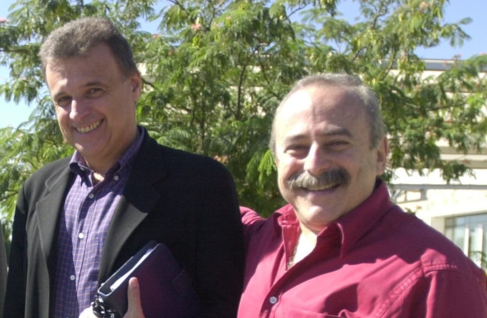 Carlos Paz: el dolor desde el teatro Candilejas por la muerte de Daniel Comba