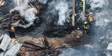 Un importante aserradero de Traslasierra sufrió un grave incendio.