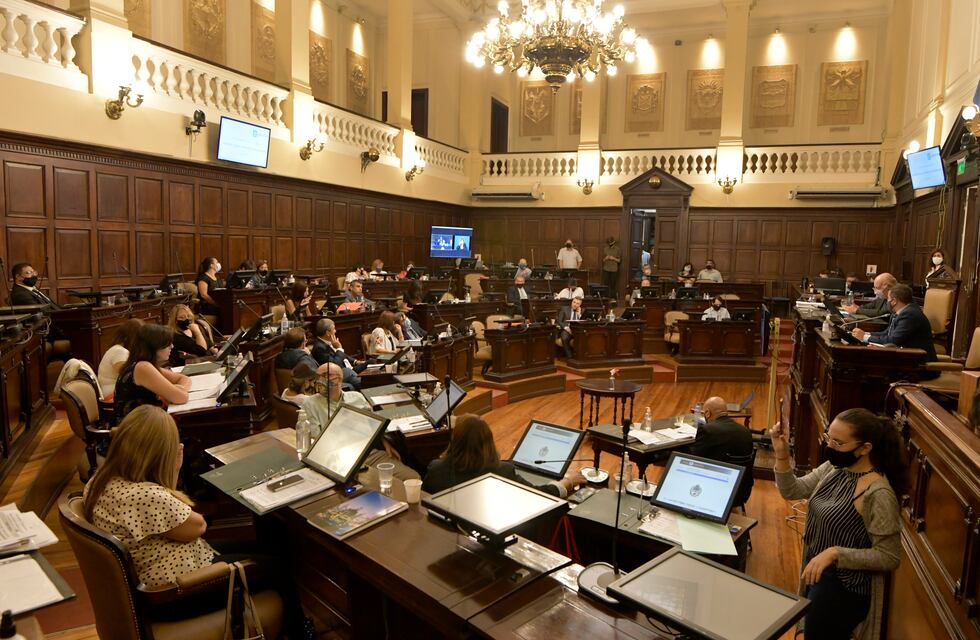 El Gobernador presentó un proyecto para prorrogar un año más la emergencia por la pandemia