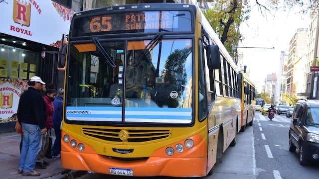 Cómo funcionarán los servicios en Córdoba el próximo miércoles 30 de octubre. (José Hernández / La Voz)