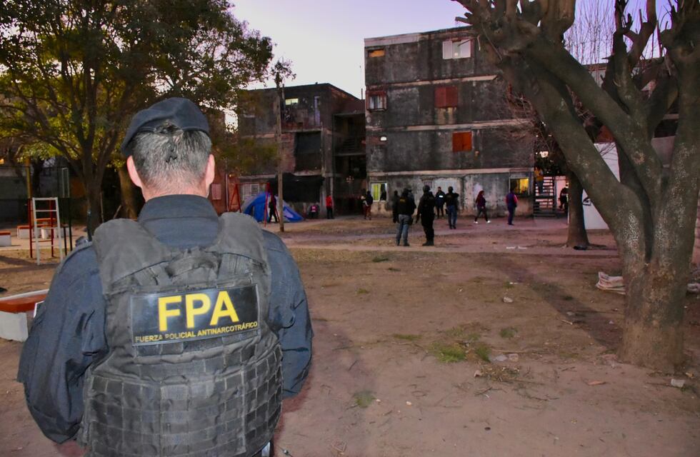 Desbaratan presunta organización familiar narco en Villa Carlos Paz: siete detenidos y ocho allanamientos