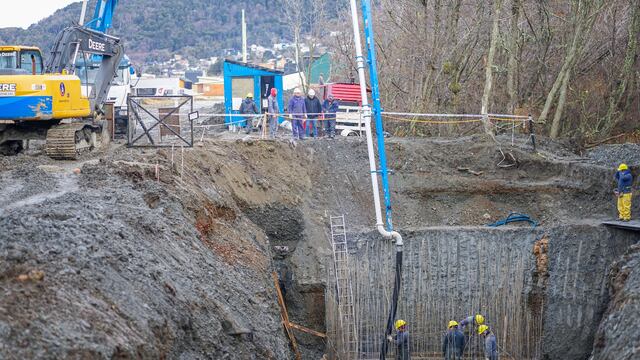 Construyen la estación cloacal auxiliar para el nuevo colector de Ushuaia