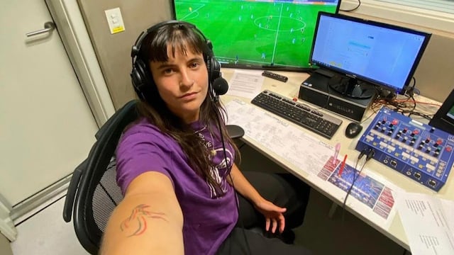 Quién es Lola Del Carril, la relatora del Mundial Qatar 2022