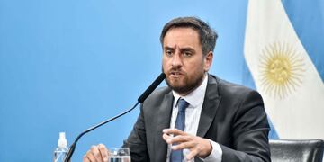 El ex diputado nacional apuntó contra los ganadores por las quemas en las islas.