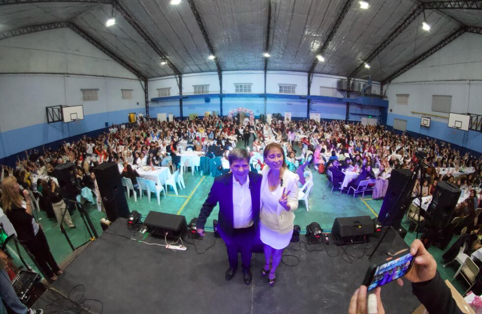 La senadora López y el legislador Pino homenajearon a las mujeres en su día