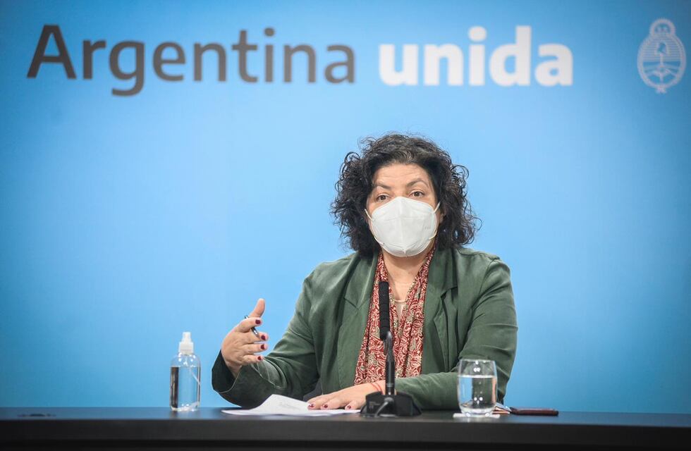 Carla Vizzotti reconoció que el sistema de salud “está en tensión” y pidió extremar los cuidados