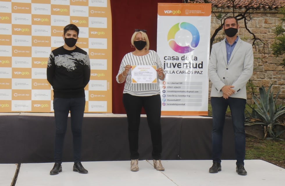Los estudiantes de la Fábrica Punto Joven recibieron sus certificados de los cursos virtuales que realizaron durante la pandemia