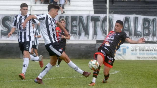 Sporting perdió ante Liniers en el comienzo del Regional Amateur. Foto: Andrea Castaño-La Nueva.