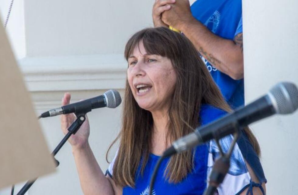 Trabajadores de UPCN y ATE realizan paro de actividades hoy