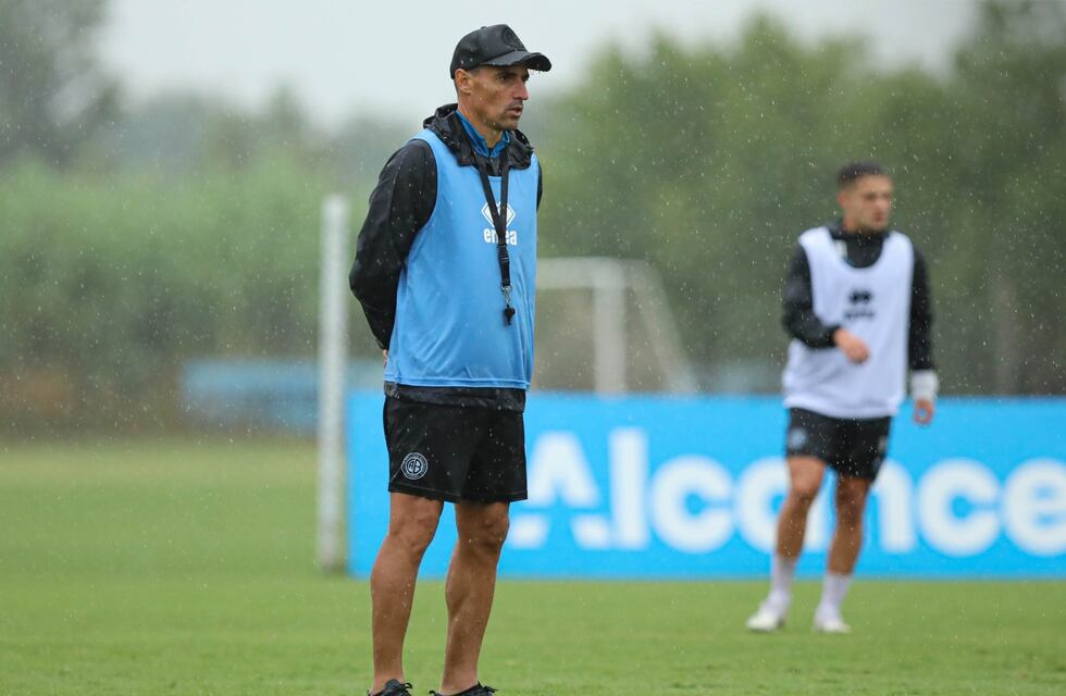 Belgrano extendió el contrato con Guillermo Farré