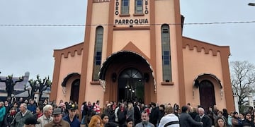 Parroquia San Pedro y San Pablo de Apóstoles.