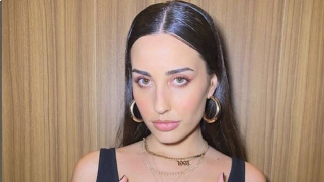 El infalible look de Yoyi.