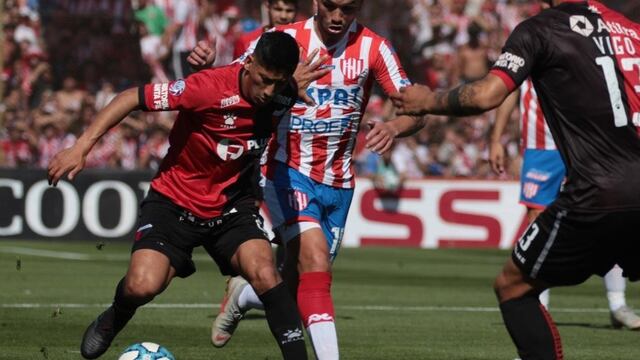 Colón perdió 1 a 0 con Unión en el clásico santafesino por la fecha 9 de la Superliga el 6 de octubre de 2019. (@colonoficial)