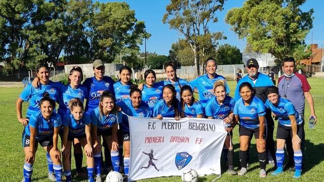 Puerto Belgrano perdió 3 a 2 en su debut ante Municipales.