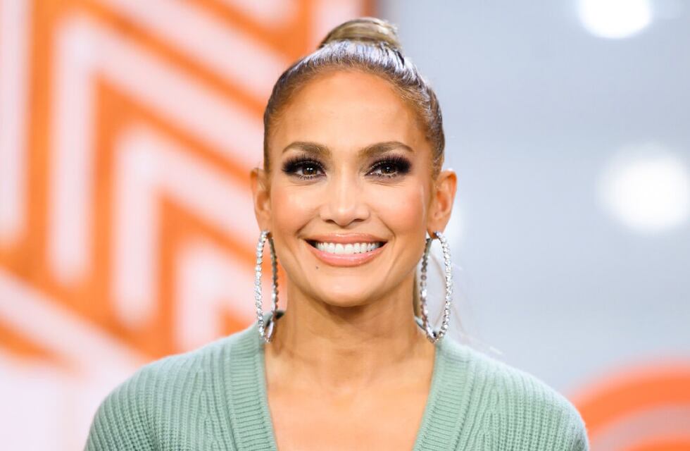 Jennifer Lopez festejó en bikini sus 52 años junto a Ben Affleck