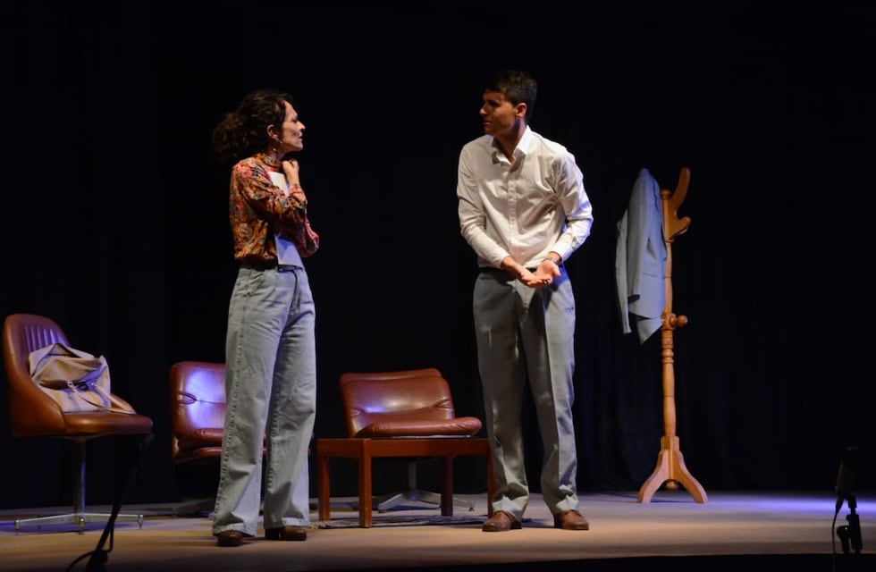 Vuelve a escena en Arroyito la obra de teatro “La Casa Azul”