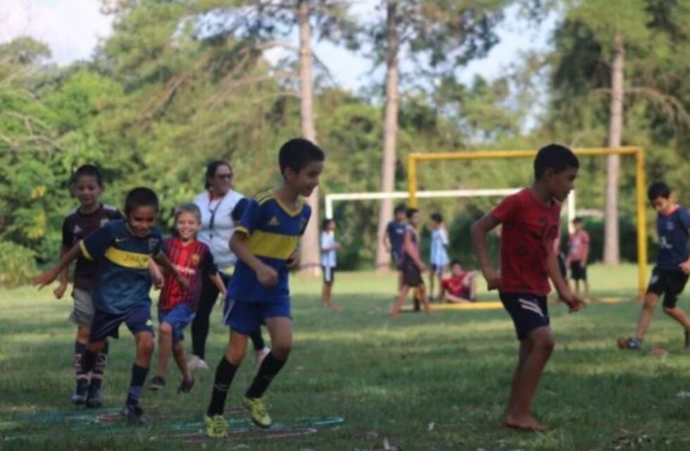 Inicio de actividades infantiles en Colonia Guaraypo y Guatambú