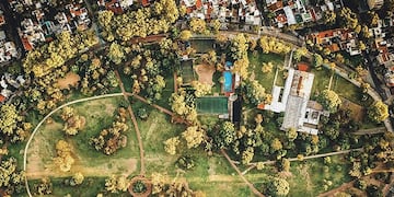 Foto actual del dron de Federico Romero sobrevolando el Parque Saavedra