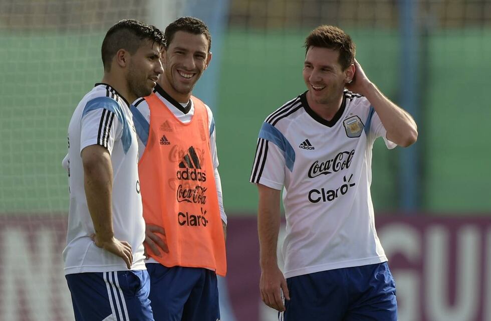 Lionel Messi le mandó un video sorpresa a Maxi Rodríguez por su retiro
