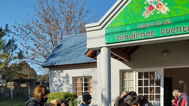 Tendiendo Puentes: centro de día que depende de la Comuna de Soldini (Facebook Tendiendo Puentes)