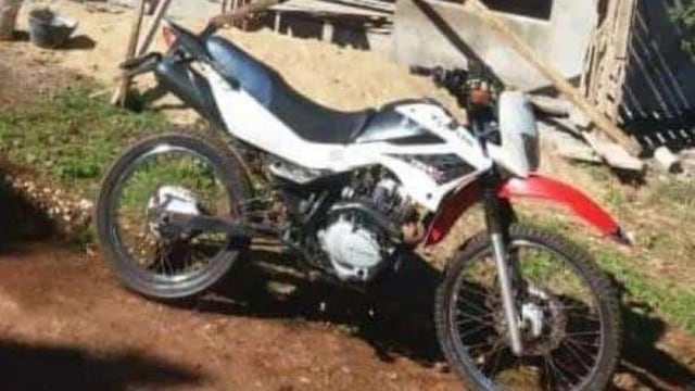 Le sustrajeron la motocicleta cuando estaba estacionada en Eldorado.