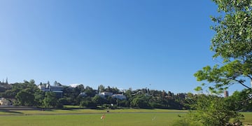 Costanera de Villa Carlos Paz, a días del comienzo del verano 2020. (Foto: VíaCarlosPaz).