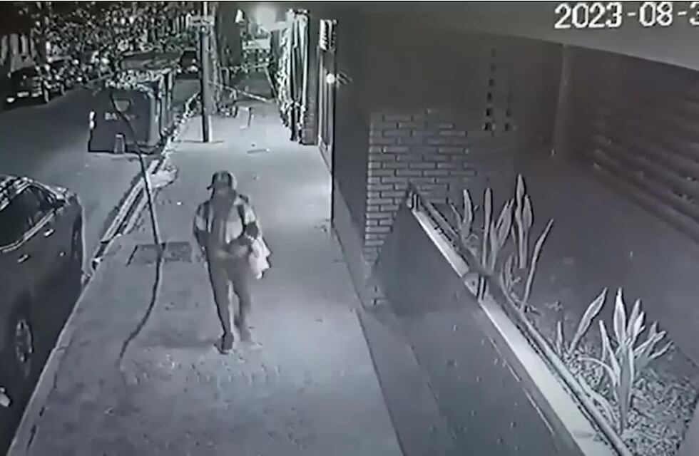 Las cámaras captaron el recorrido que hizo el acusado de asesinar al ingeniero en Palermo esa misma noche
