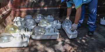 Parte de las 750 luminarias que la municipalidad de la Ciudad de Mendoza tranfirió al municipio de Tupungato. Gentileza MCM